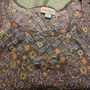 BNWT LuLaRoe Irma tunic 2x